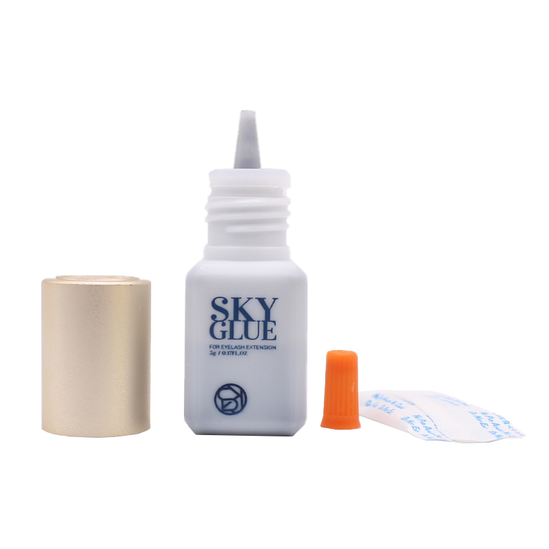 Makeup Plus Beauty - 1 Fles Sky S Plus Gouden