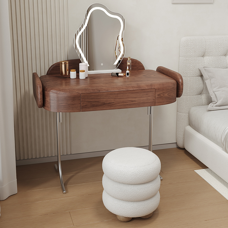 ZMinimalistische Salon Kaptafe - Beauty Without Makeup recensie en prijs