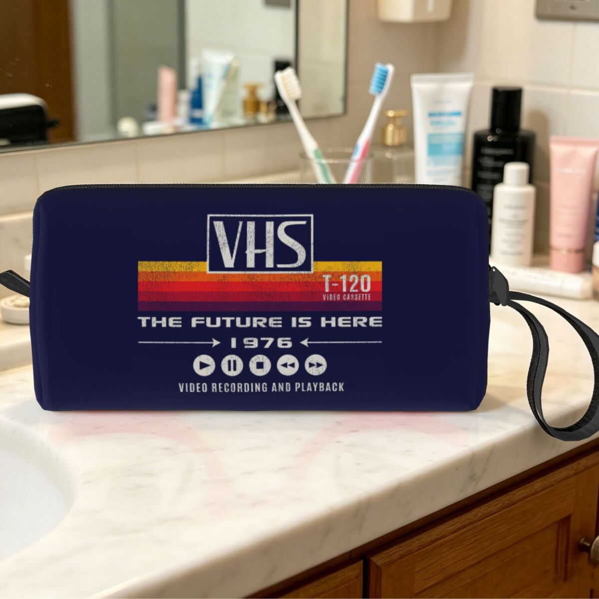 VHS The Future Is Here 1976 Ve - Beauty Without Makeup recensie en prijs